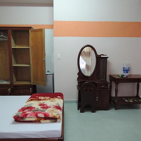 Hong Lan Hotel Да Лат Екстериор снимка