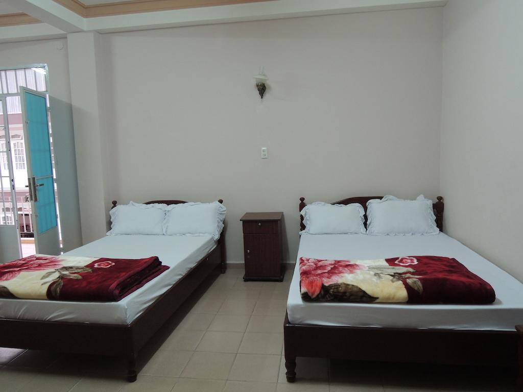 Hong Lan Hotel Да Лат Стая снимка