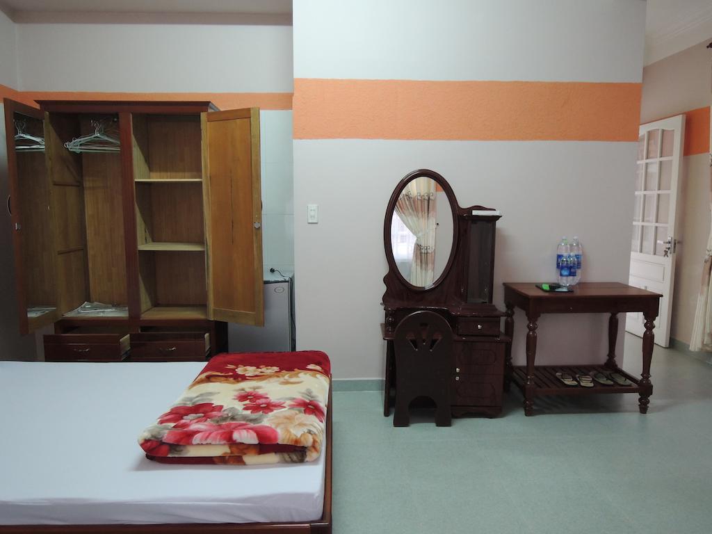 Hong Lan Hotel Да Лат Екстериор снимка