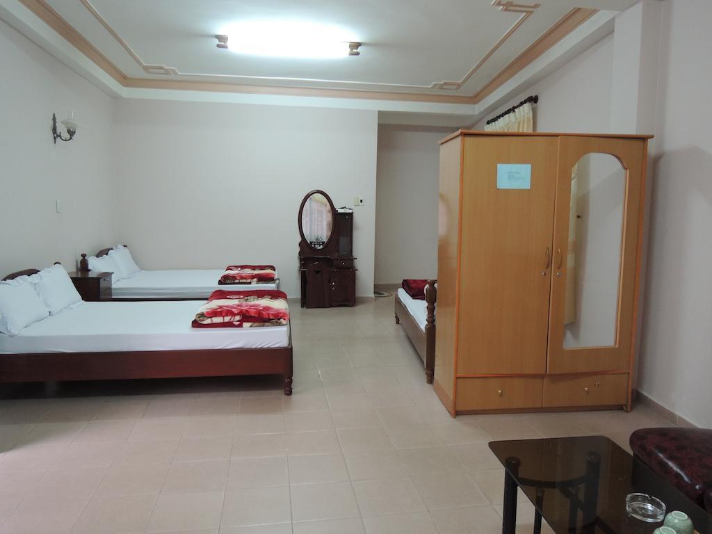 Hong Lan Hotel Да Лат Екстериор снимка